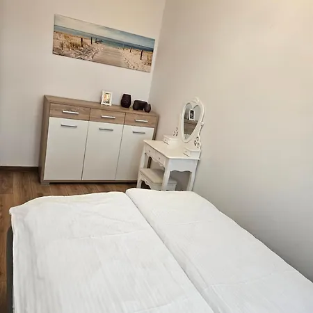 Bursztynowa Polana Apartment *